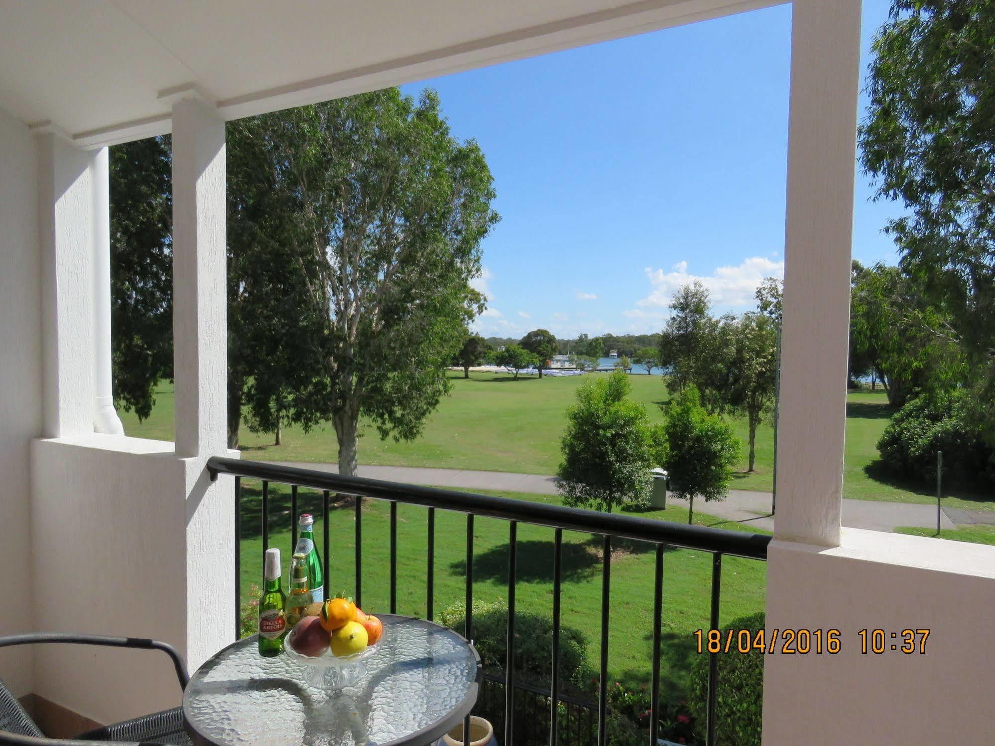 Villa Aqua Noosaville Bagian luar foto