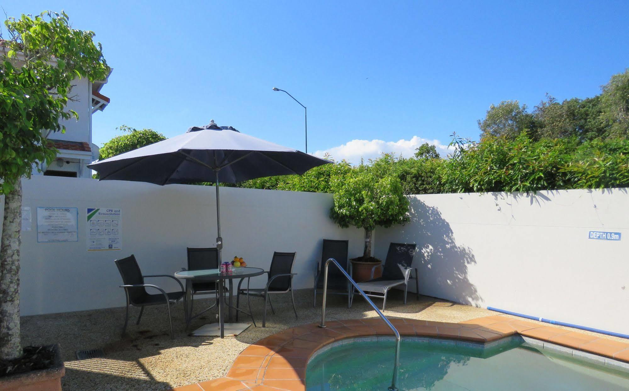 Villa Aqua Noosaville Bagian luar foto